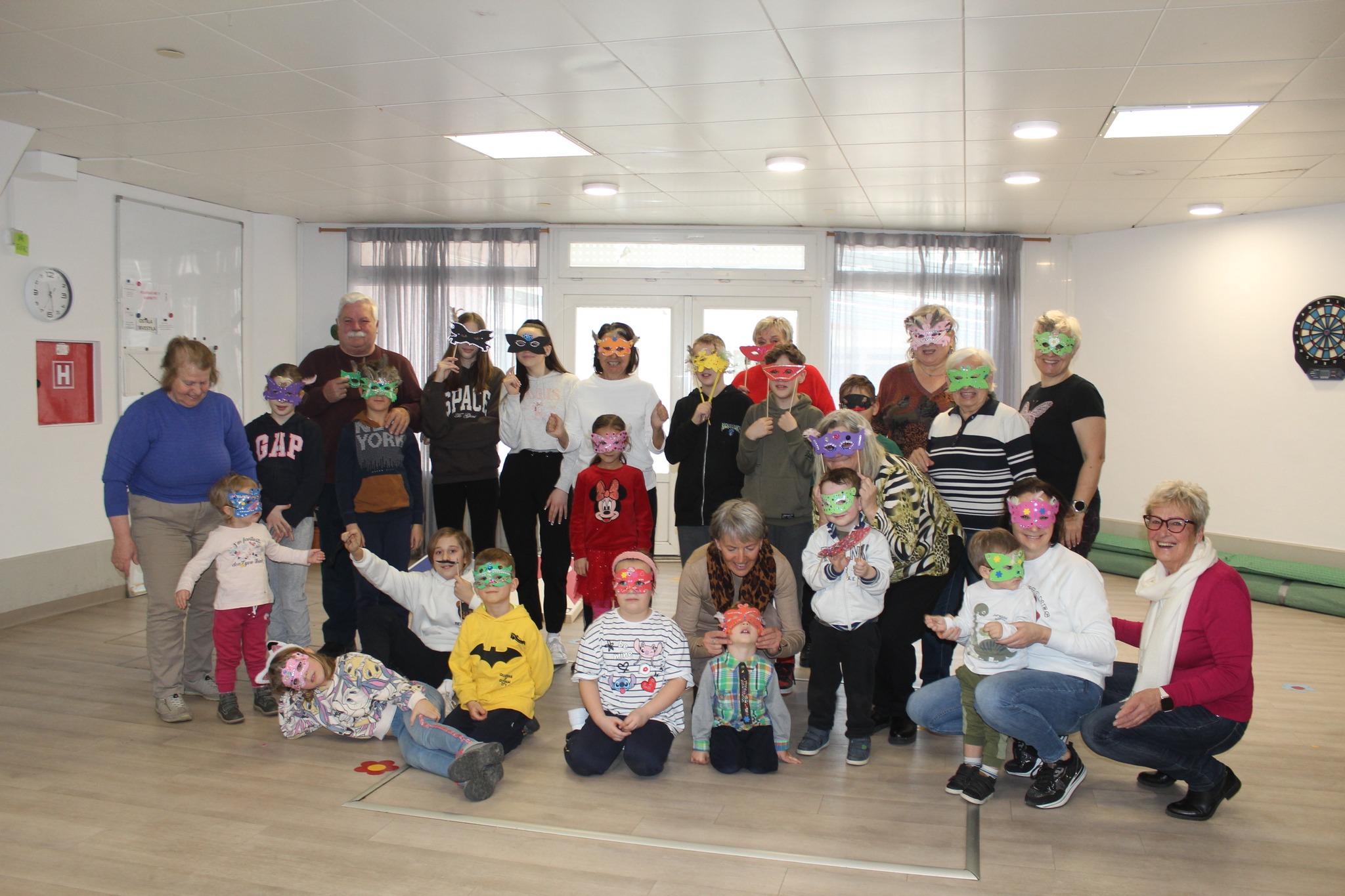 USTVARJALNE POČITNIŠKE DELAVNICE- STARI STARŠI - VNUKI