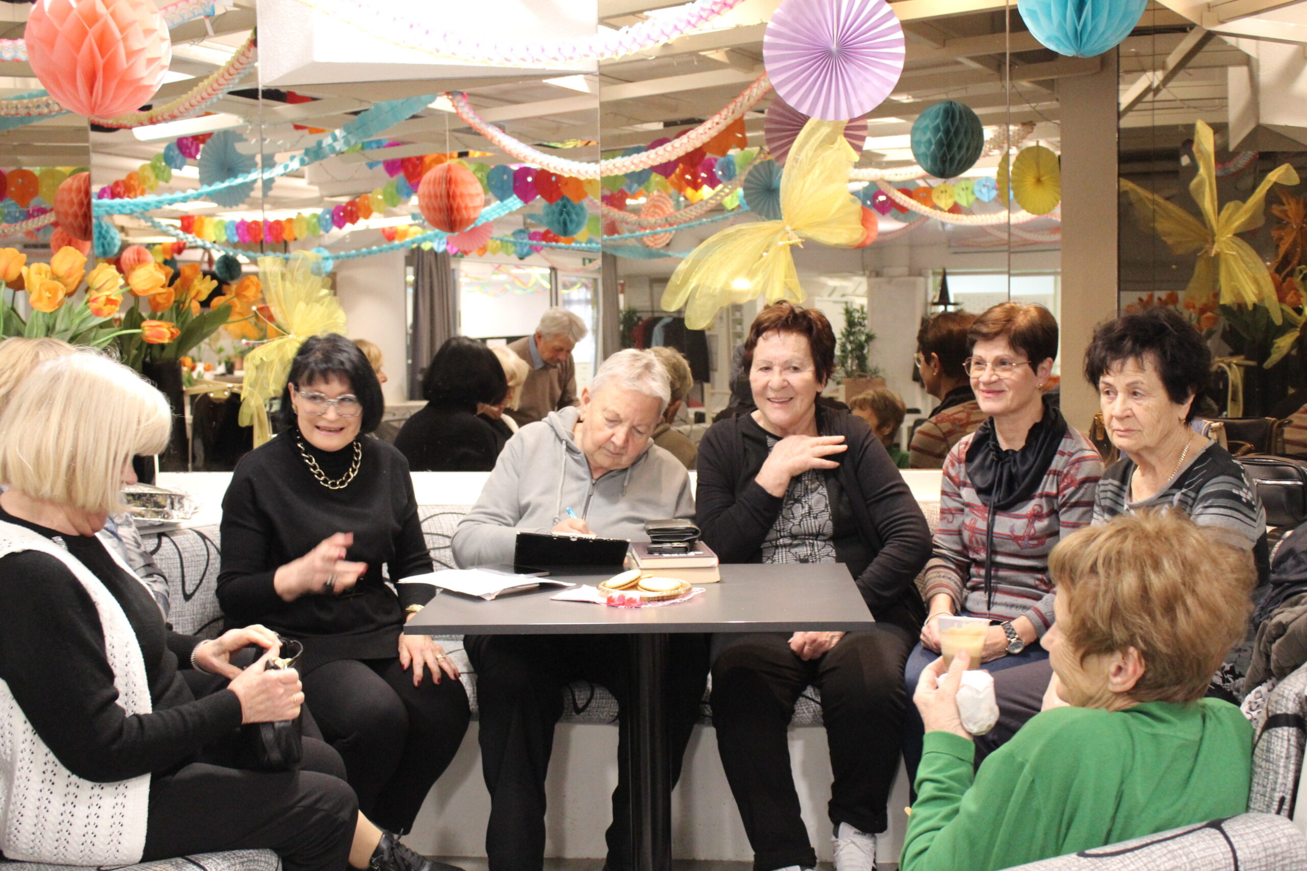 KLEPET-POGOVARJAMO SE VSAK V SVOJEM NAREČJU