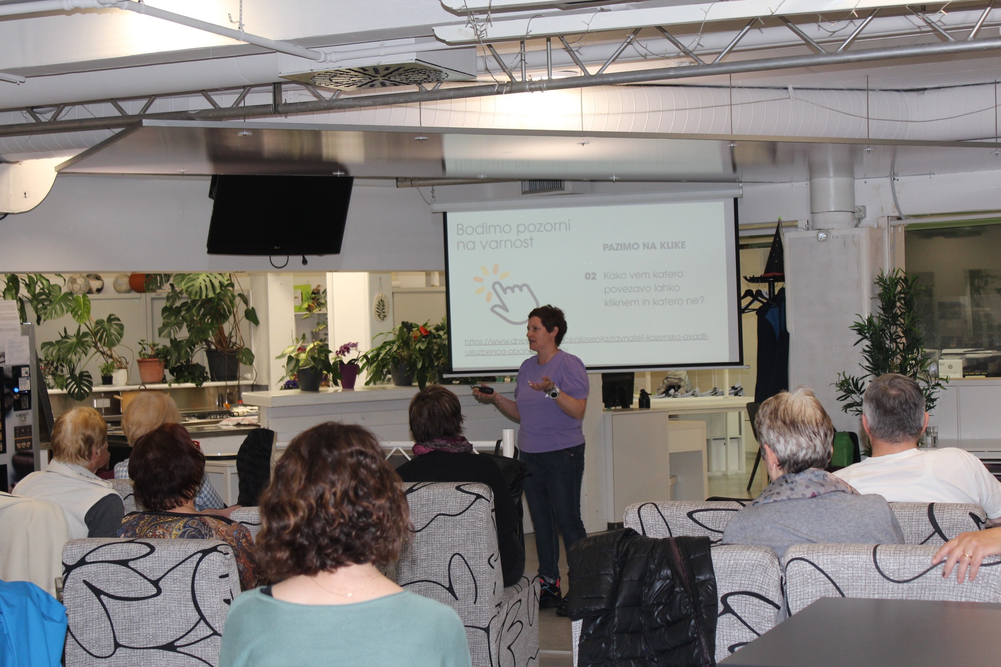 PREDAVANJE-VARNO NA SPLETU: KLIKAMO Z GLAVO